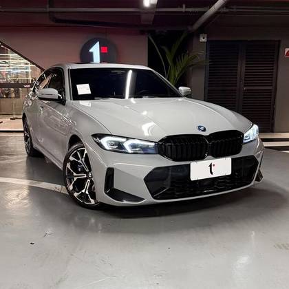 BMW 330e 2.0 16V TURBO HÍBRIDO M SPORT AUTOMÁTICO